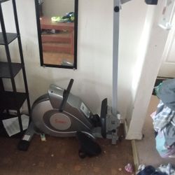 Sunny Magnetic Rowing Machine - Like New
