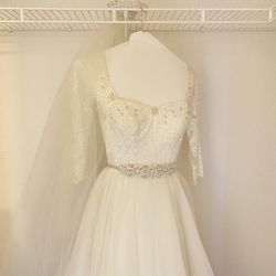 David’s Bridal Wedding Dress Set