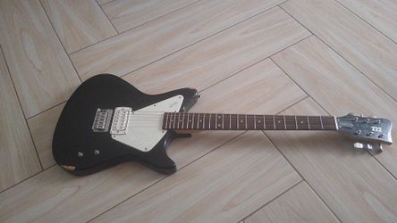 First act 222 guitar