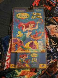 The Little Mermaid Sing Along Book With Cassette 