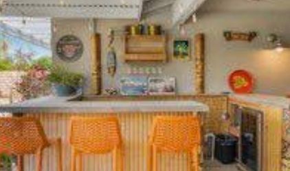 🌴 Tiki Bar Décor Lot – Mugs, Signs, Carvings & Bamboo (Full Set)