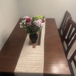 Dining Room Table 