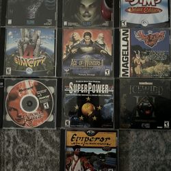 12 PC Computer games StarCraft Sims Simcity