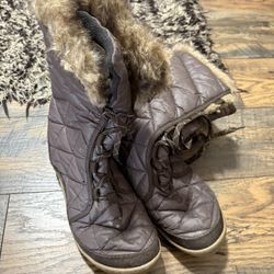 Columbia Omni-Grid Boots Brown Womens US Size 9