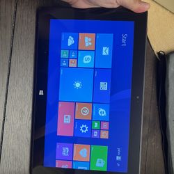 Microsoft Surface Pro Tablet  + Keyboard Case