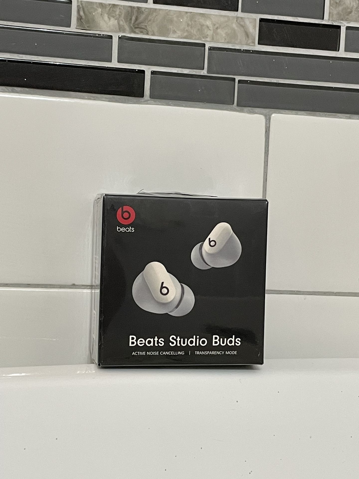 Beats Studio Buds