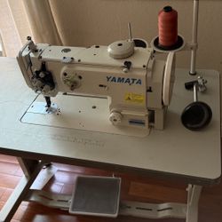 Yamata 1541S Walking Foot Sewing Machine 