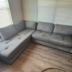 Living Room Gray Sectional . Read The Description Below 