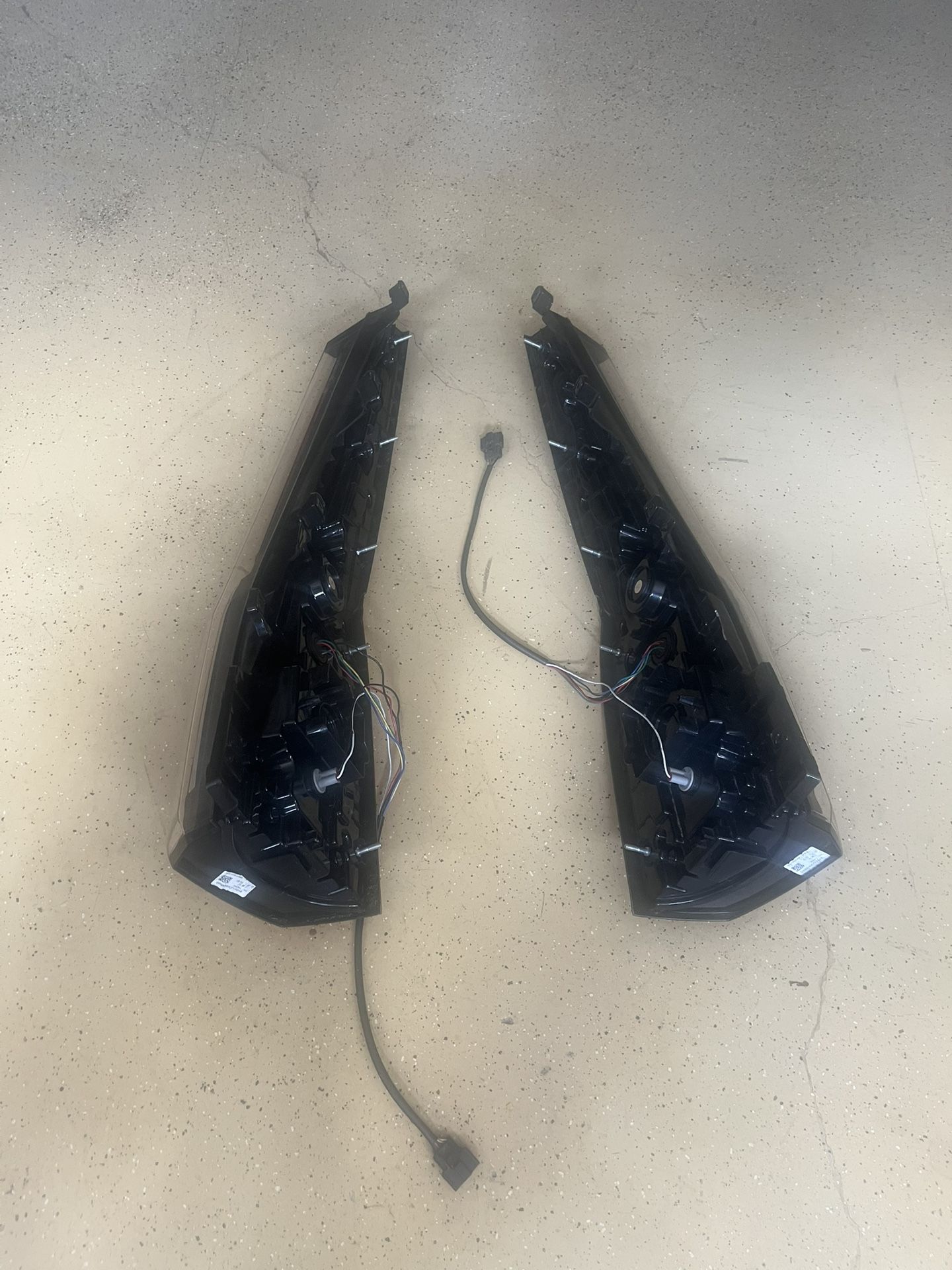 Escalade 2016 Tail Lights