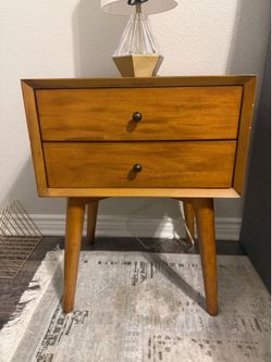 Cherry wood night stand (1)