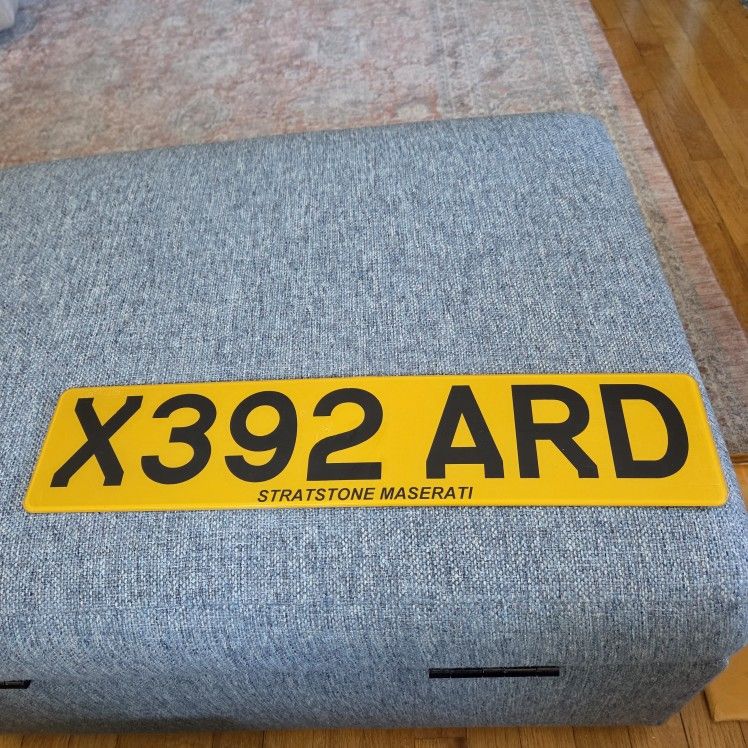Maserati Uk License Plate (Single)