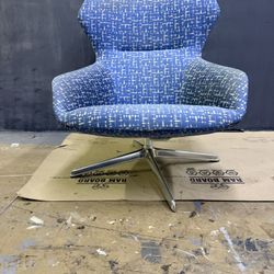 Davis Furniture Swivel Lounge Chair (2 Avail)
