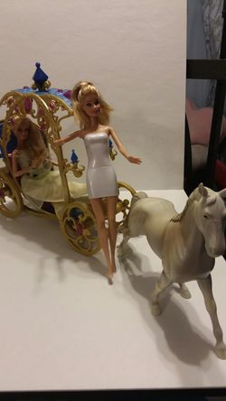 Horse 2 Barbie dolls and carraige