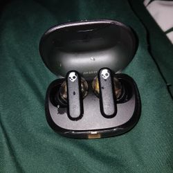 SKULL KANDY SMOKIN BUDS