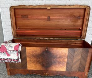 Lane Cedar Hope Chest Vintage Walnut