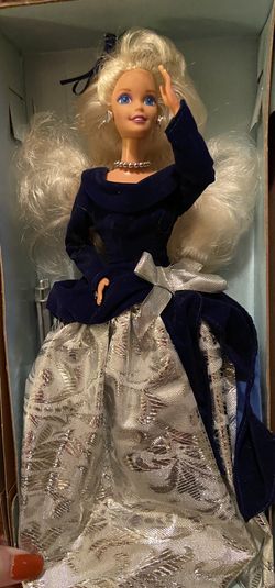 Special Edition Avon Exclusive Winter Velvet Barbie