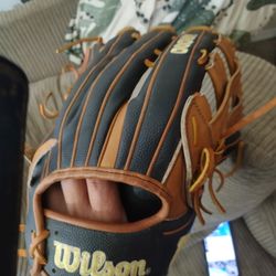 Wilson A2000 14 Inch
