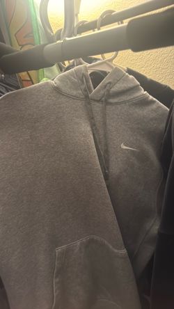Men’s size large Nike hoodie