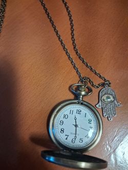 New Unique Pocket Watch with 26"long chain(removable) location uptown Chicago 60640.pick up now thanks
