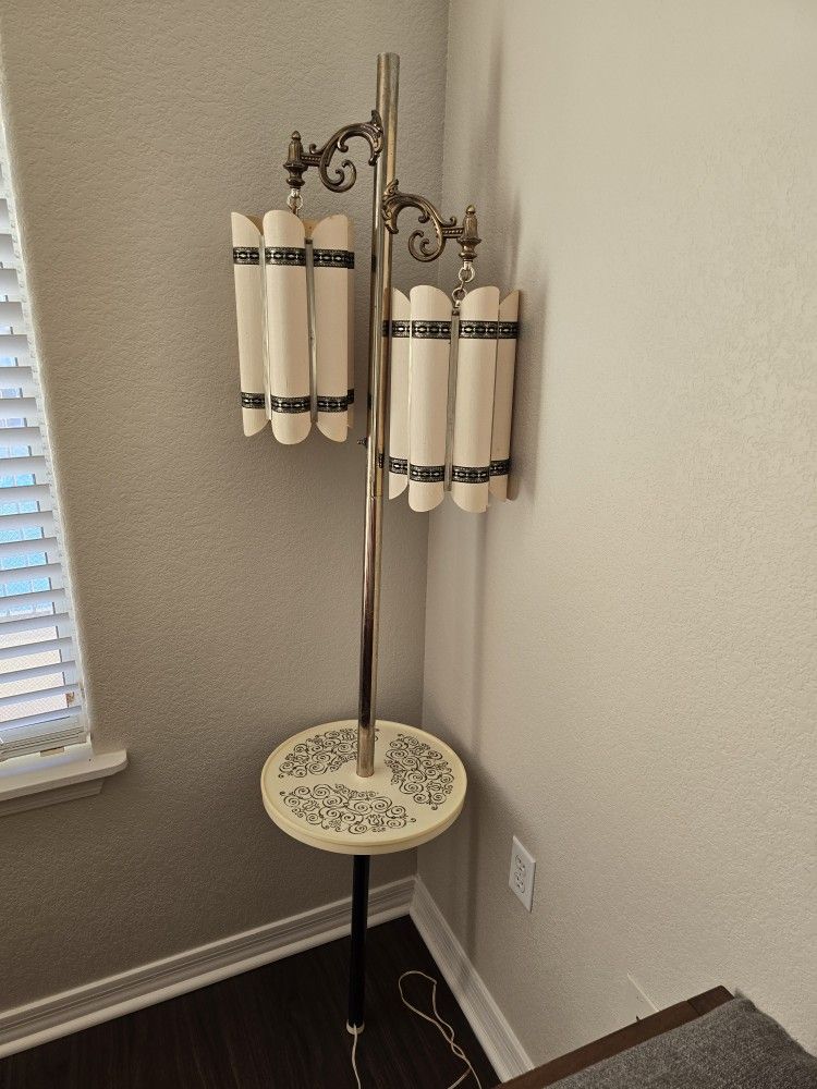 Vintage MCM Tension Pole Lamp With Table Fiberglass Shades