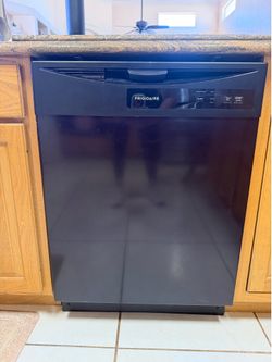 Frigidaire Dish Washer