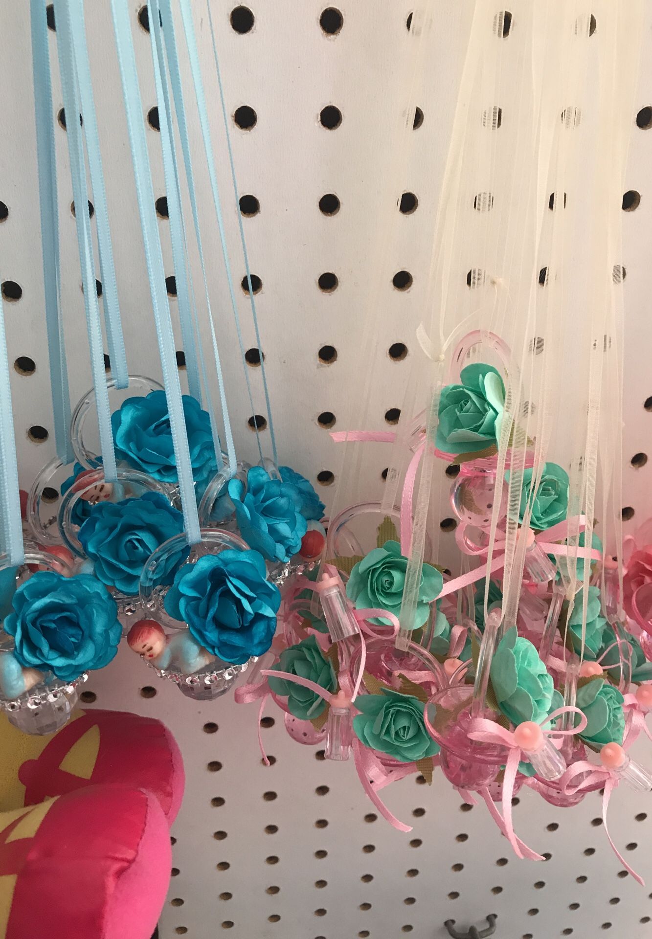 BABY SHOWER PACIFIER NECKLACES