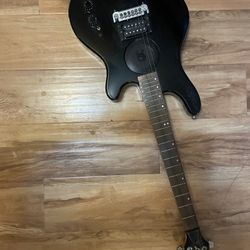 Lyon by Washborn electric guitar with built in amplifier