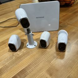 Arlo Security Cameras 