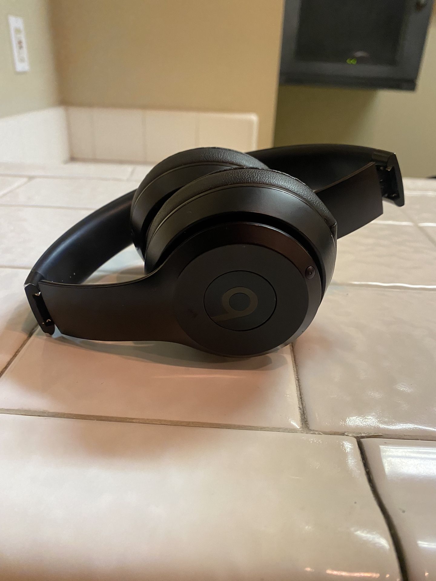 Beats Solo 3