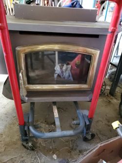 The Earth Stove Pellets