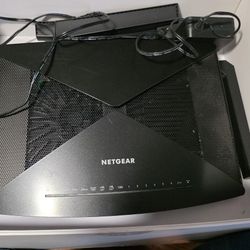 Netgear Nighthawk WiFi Router