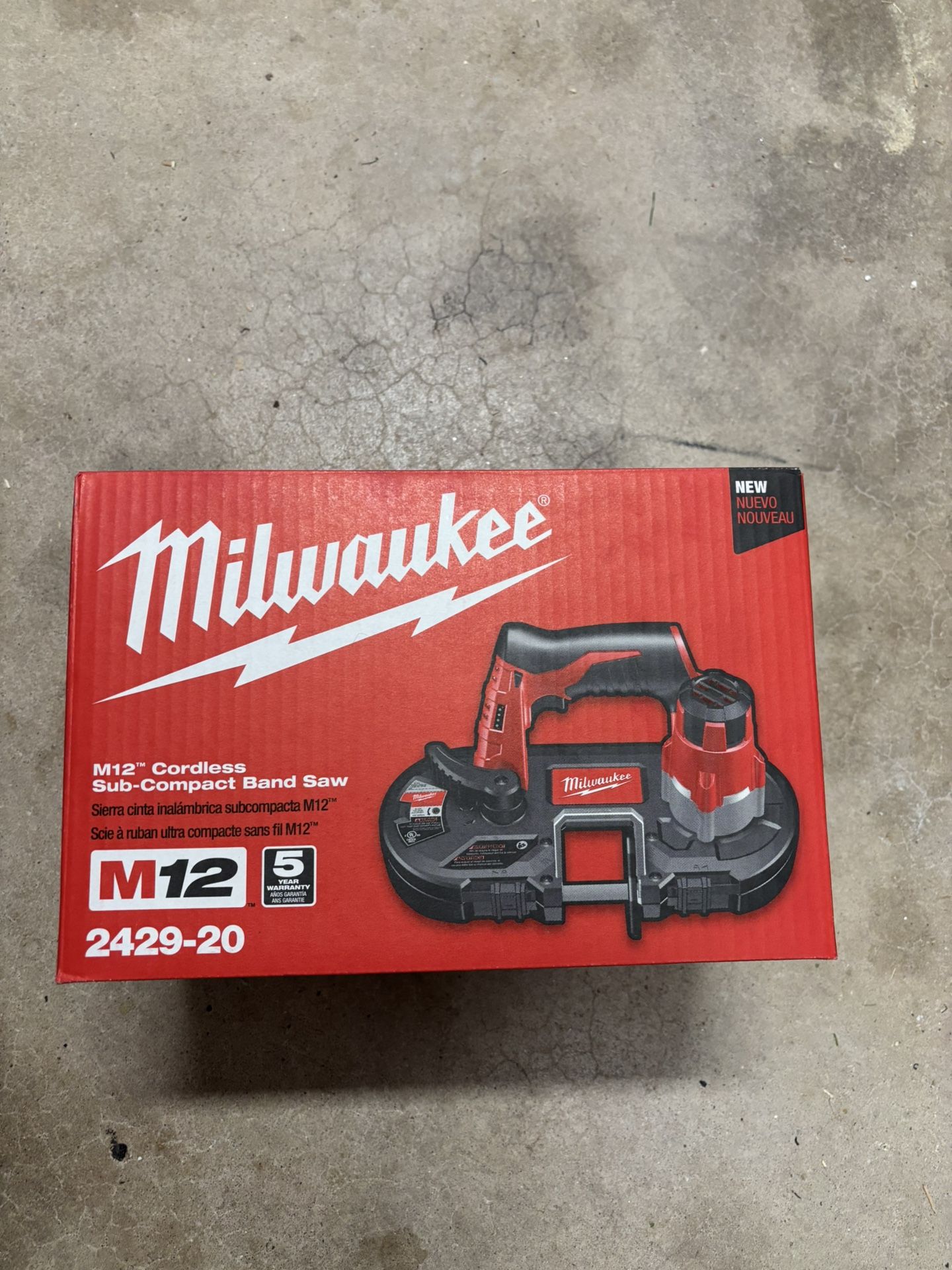 Milwaukee Bandsaw
