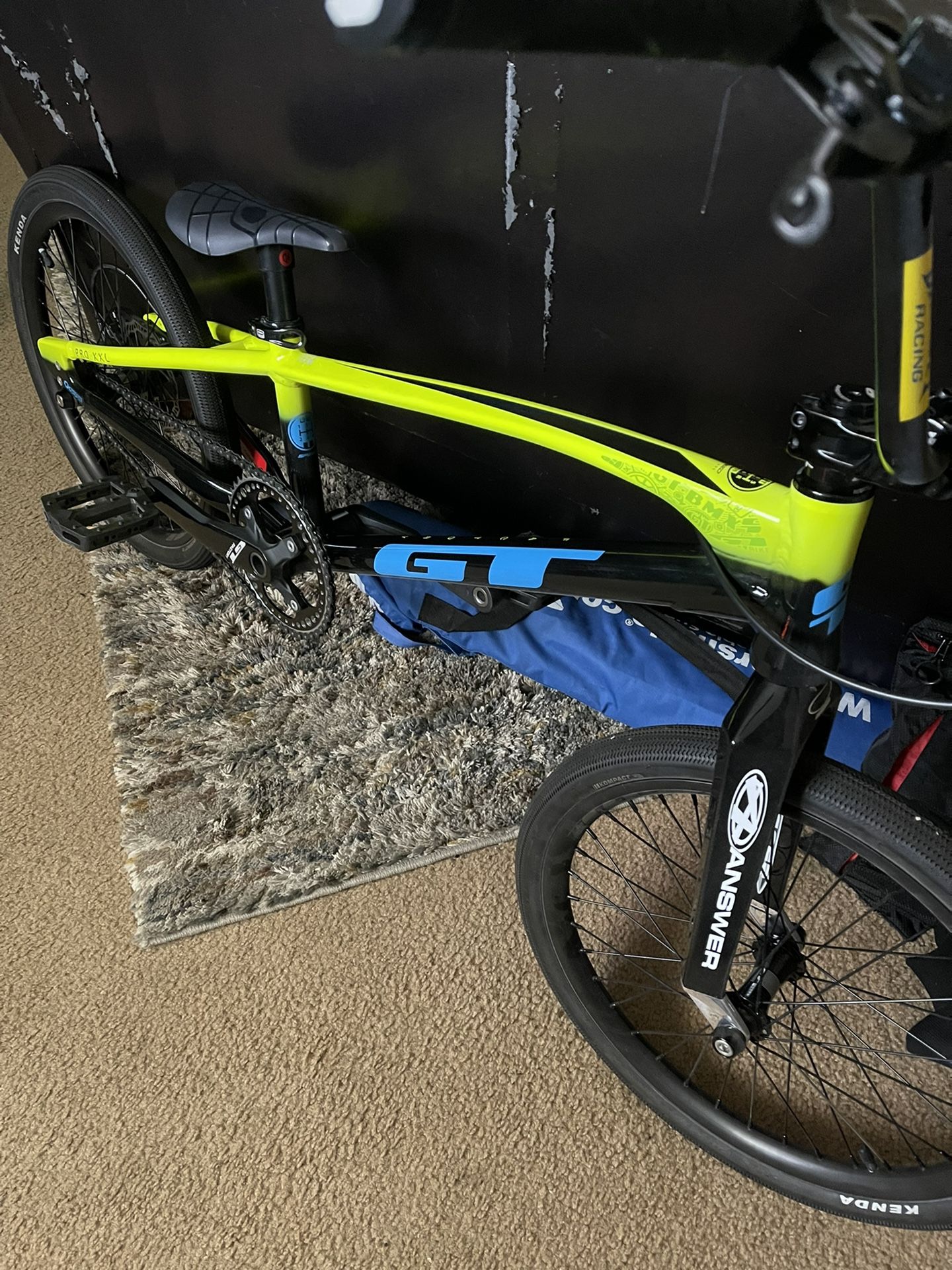 GT speed series Pro XXL with Answer Carbon Forks