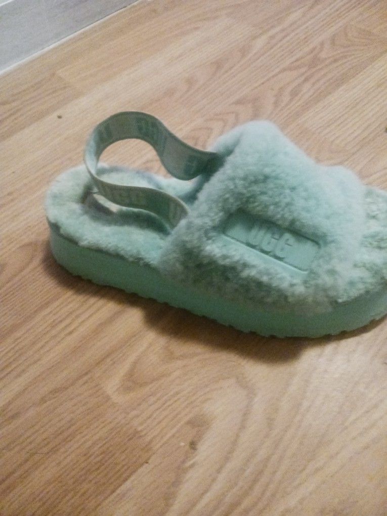 Ugg