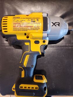 Dewalt impact media