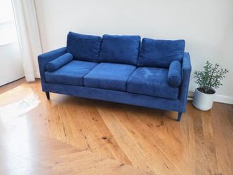 Blue Couch! Delivery Available! Clean!