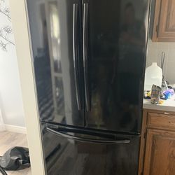 Refrigerator And Stove For Sale Will trade