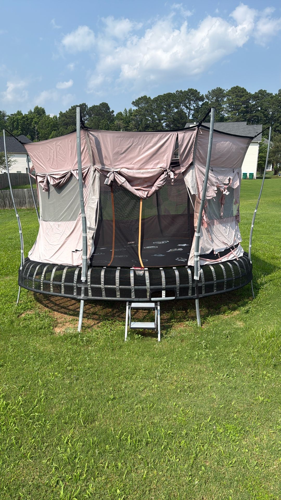 Trampoline