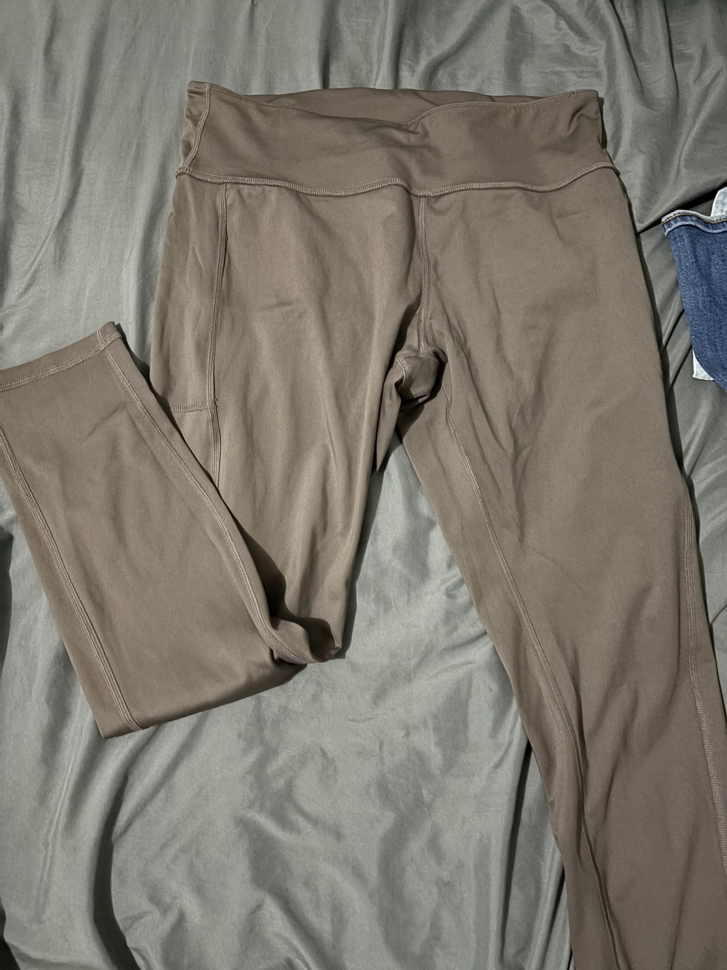 brown leggings size L