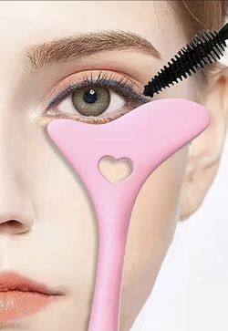 Resusable Silicone Eyeliner Tool, 