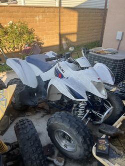Suzuki 250 Quad