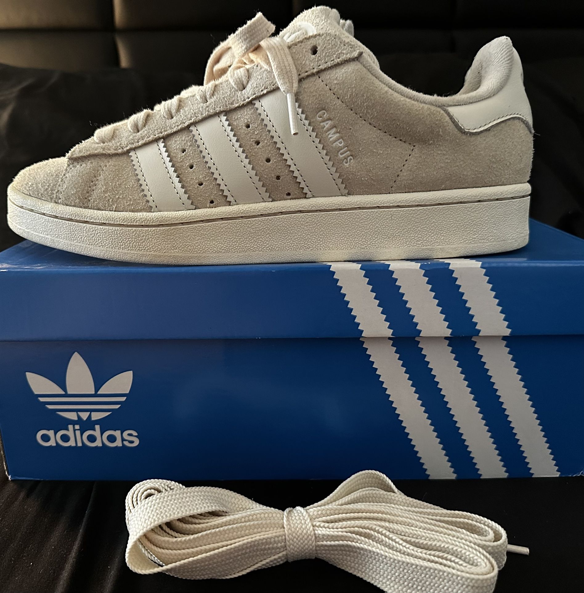 Adidas Campus 00s
