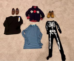 Assorted boys clothing, all in excellent condition