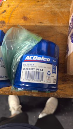 Oil Filters. Ac Delco. X 3