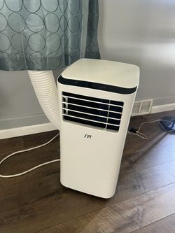 SPT 10,000 BTU air-conditioning