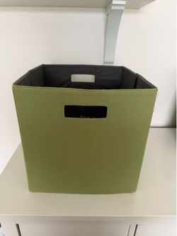 STORAGE BIN