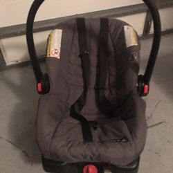 Graco Snugride Infant Car Seat