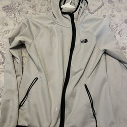 Women’s North Face Sweater