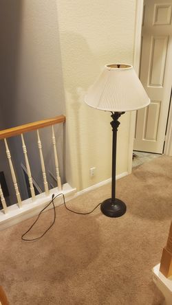 Lamp with dimmer