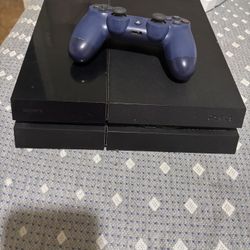 PS4 With One Remote 